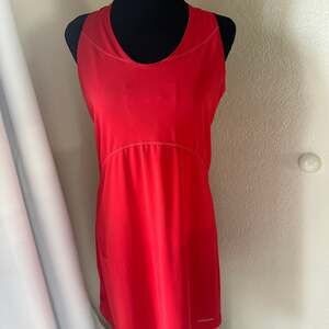 Patagonia Women's Red Racerback Active Athletic Sport Dress Size Medium